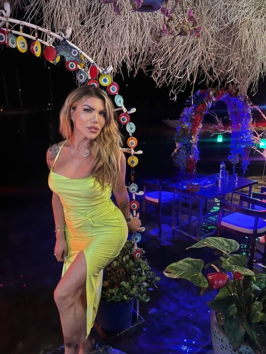 Linda — 11 / 12