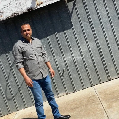 Ayman, Escort, Adelaide