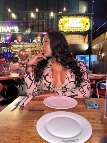 Sexy Chocolate — 2 / 12