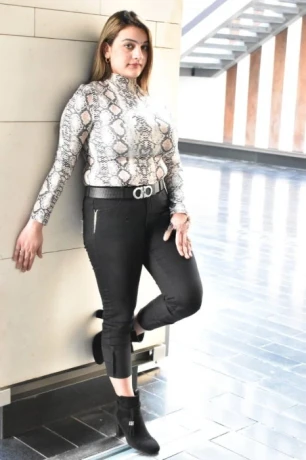 Ash Khan ViP — 2 / 5