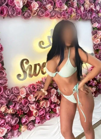 Pamela Party — 3 / 6