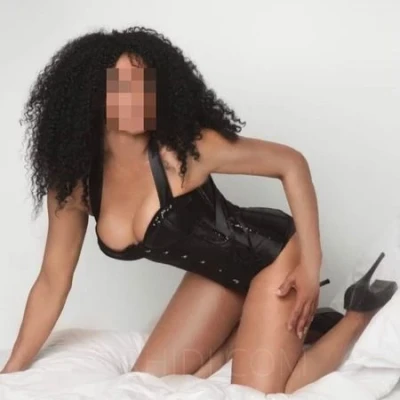 Zauberhafte Massagen und mehr bei Kathy, Escort, Homburg