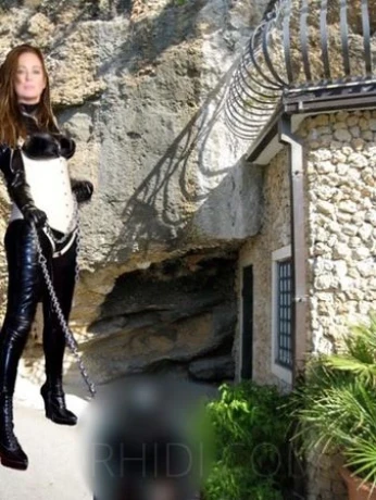 Lady Sarah Lee * Deutsche Domina* — 21 / 23