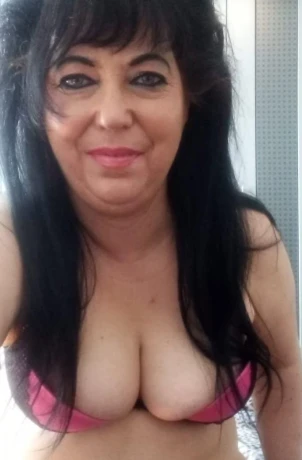 Deutsche Conny — 2 / 12