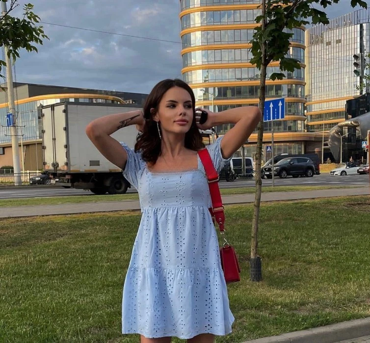 Asya, Escort, Tirana