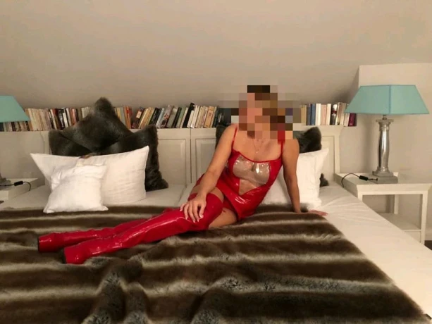 Lady Hypnose — 2 / 16