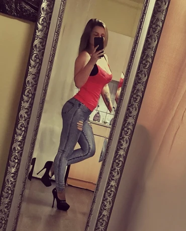 Nicole Aus Lettland — 7 / 8