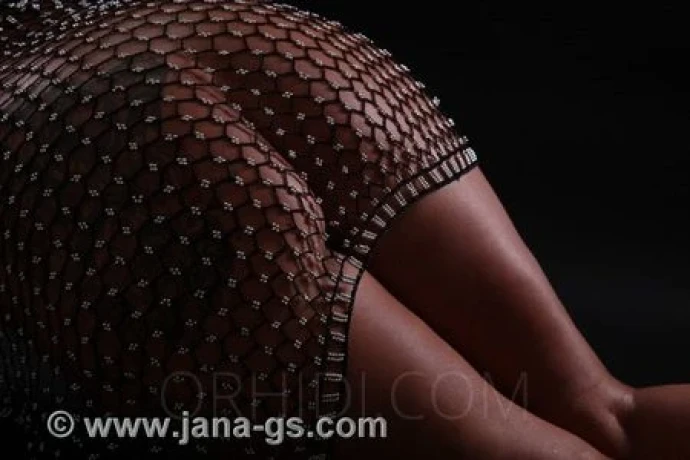 Jana, deutsche sexy Milf — 15 / 22