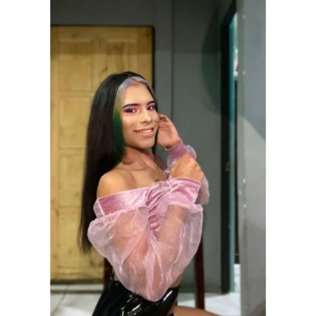 Estefany Morena — 9 / 12