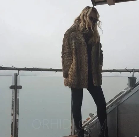 The Black Kingdom - Herrin Saskia — 1 / 15