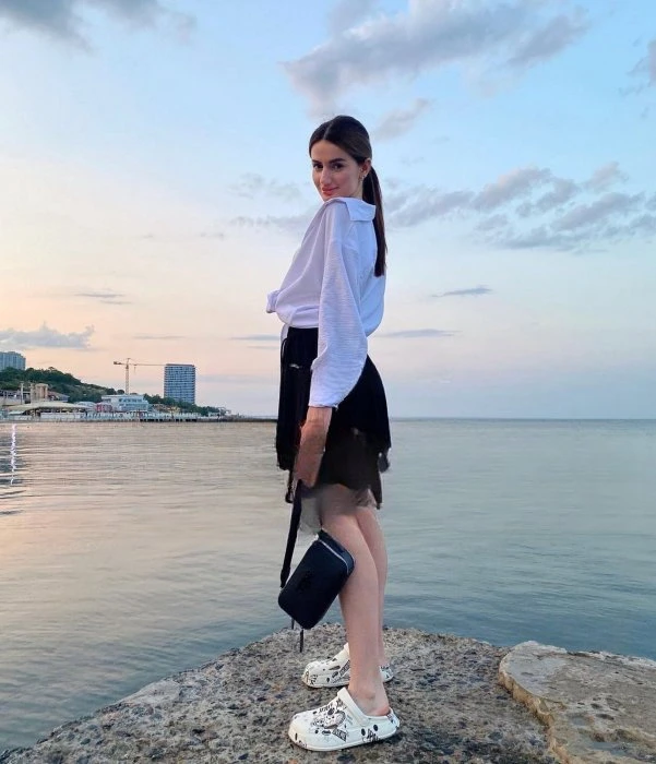 Anni — 7 / 11