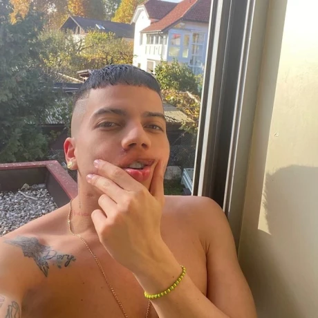 Christoper — 4 / 6