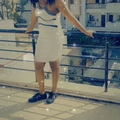 Jessey, Escort, Bengaluru