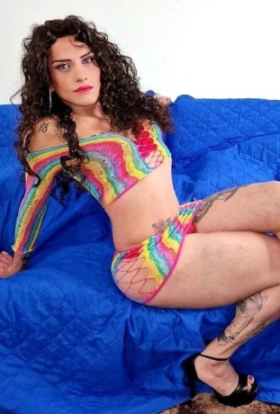 Veronica Ts — 1 / 11