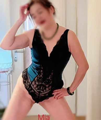 Zh Neu Asia Studio — 1 / 5