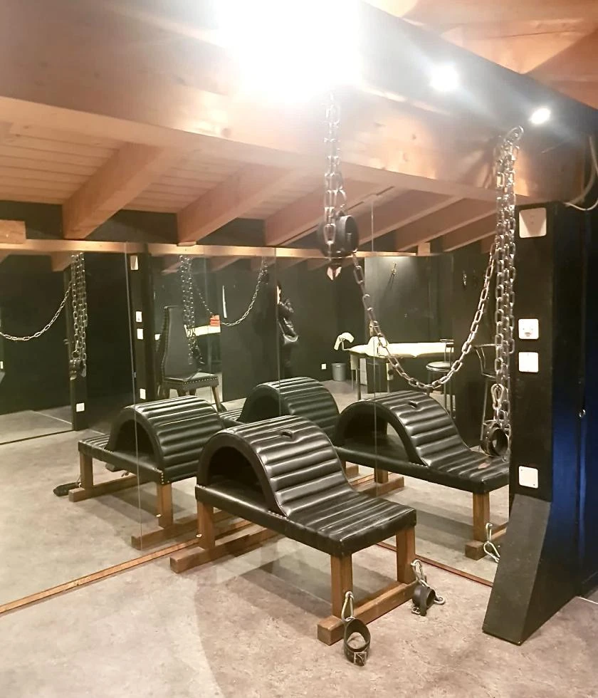 Ragaz Domina Studio Sm Raum Zu Vermieten In Bad Ragaz Tages Oder Wochenmiete, Escort, Bad Ragaz