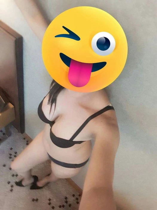 Cheska, Escort, Cebuano