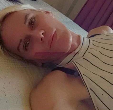 Angelina swift — 1 / 7