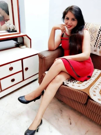 Rupali Singh — 2 / 8