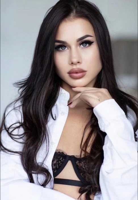 Sofia — 6 / 9