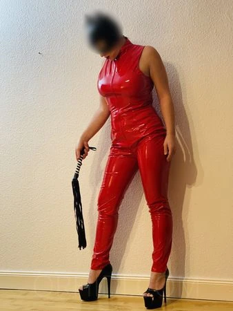 MISTRESS MYA — 21 / 23