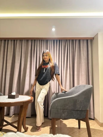 Hot & Sexy Shemale for Genuine Clients — 5 / 12