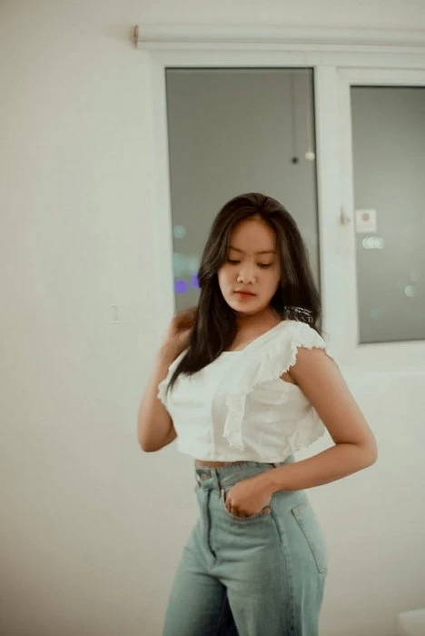 Ayudia — 2 / 3