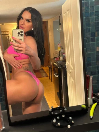 Msuniverse — 2 / 5