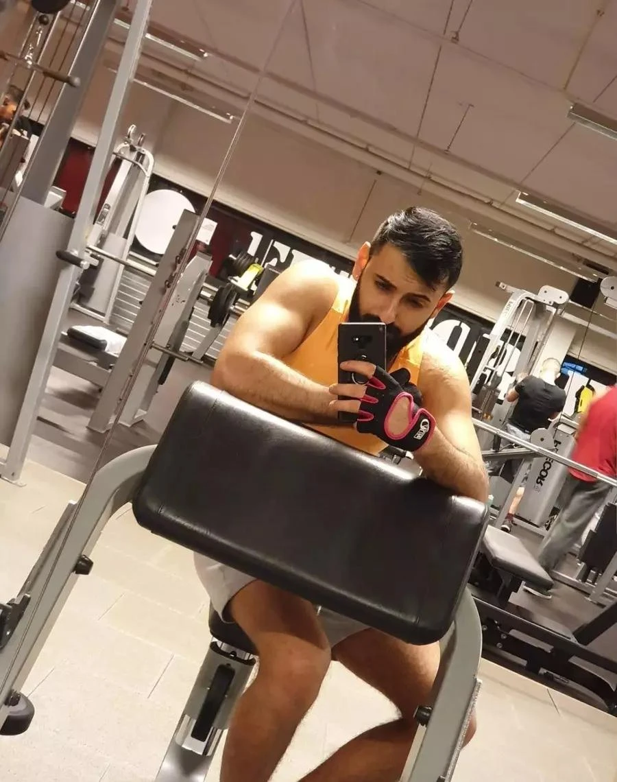 Gay Guy — 2 / 3