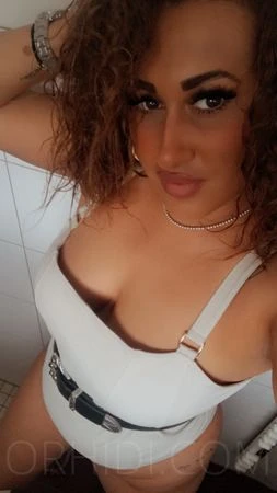 Ella — 13 / 20