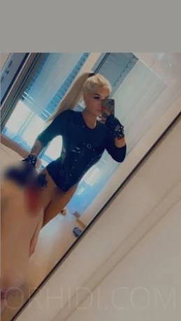 Jungdomina 27J.ComtesseLady Lola — 4 / 25