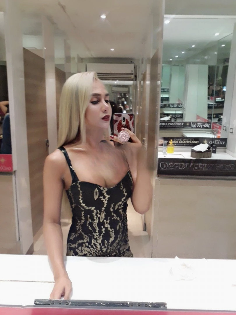 Shanewafa — 2 / 9