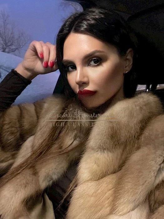 Andra — 3 / 7