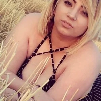 Ece İzmir, Escort, Izmir