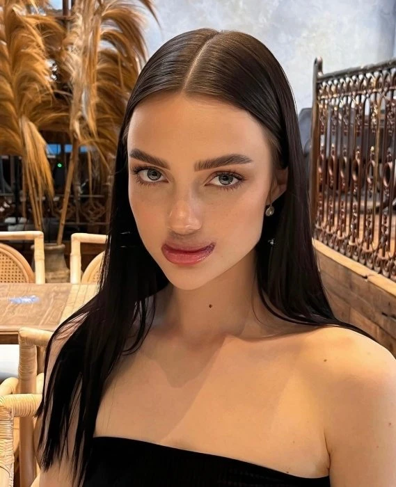 Klaudia — 3 / 5