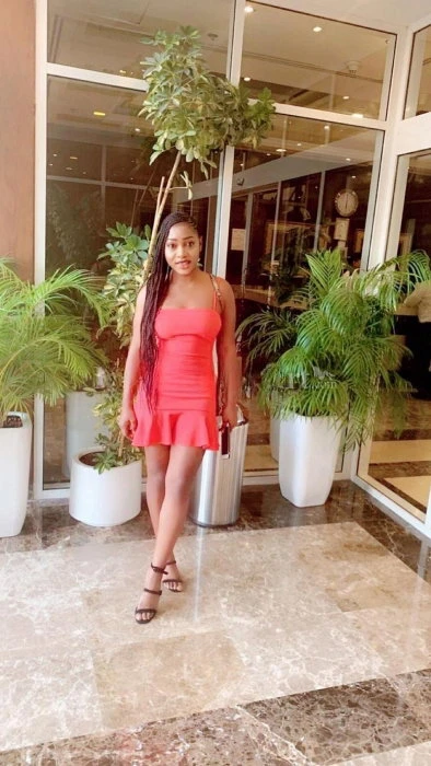 Favour, Escort, Dubai