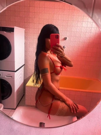 Chiara Milano — 20 / 24