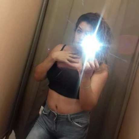 Carla García — 2 / 6