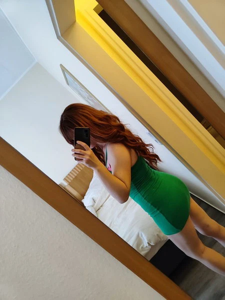 Yaroslava — 2 / 3