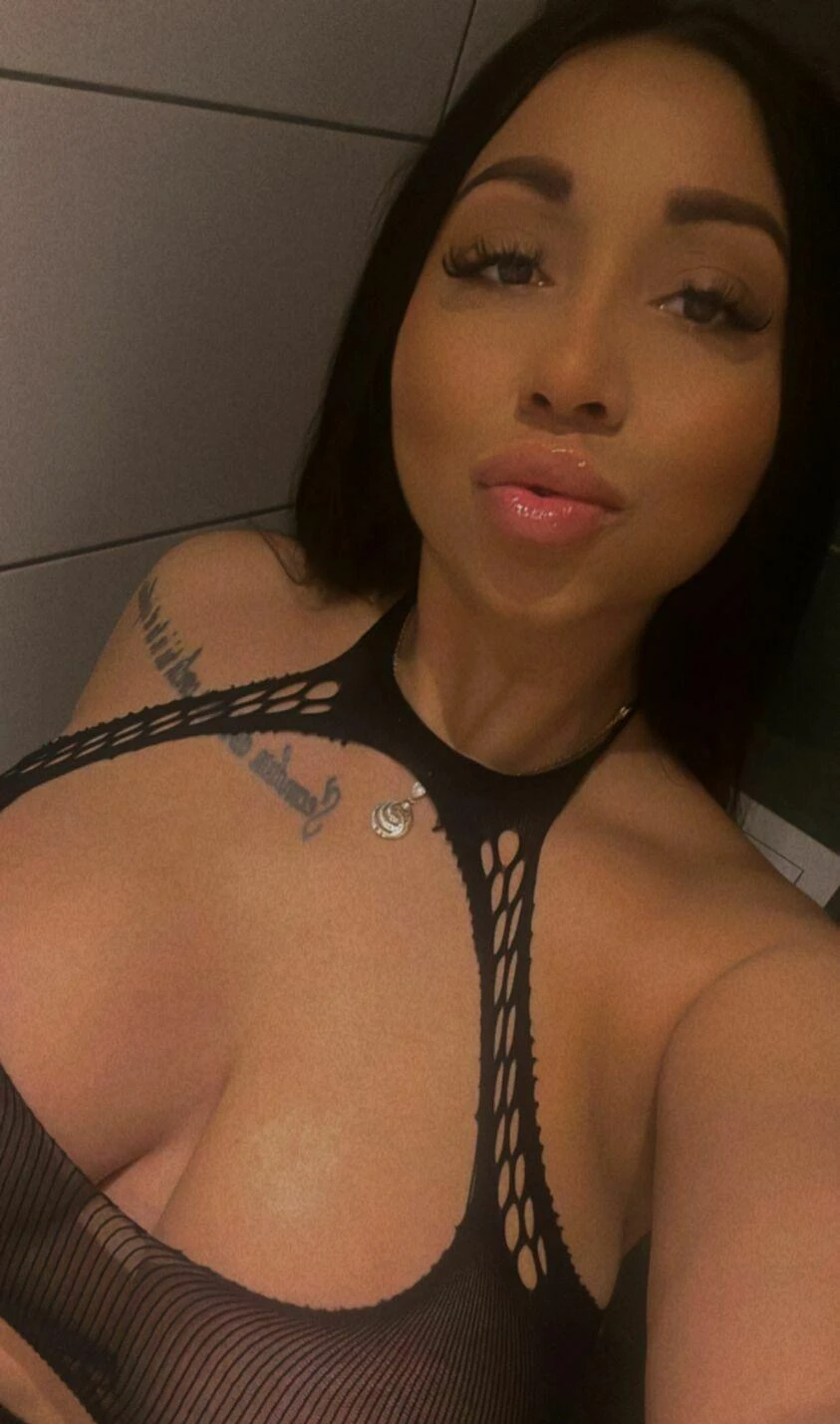 Lianaa — 13 / 15