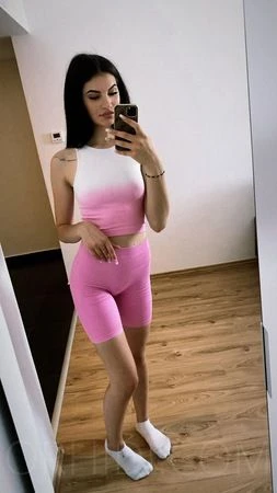 Monika (19), Escort, Bielefeld