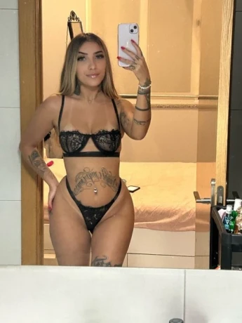 Alejandra — 5 / 12