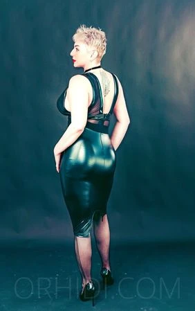 LISA TANTRA ENGEL — 3 / 6