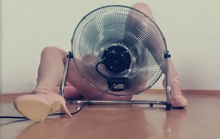 Neu Dana Deine Beruhrerin Tantrische Ol Ganzkorpermassagen — 4 / 24