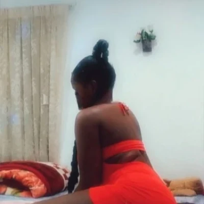 Miles, Escort, Al Farwaniyah