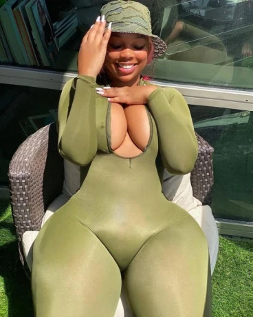 Sex Mistress — 1 / 3