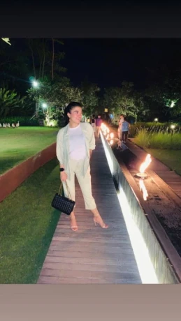 Dina Arins — 2 / 4