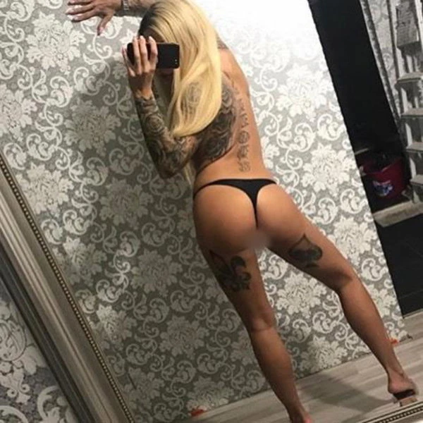 Gina Gold — 4 / 9