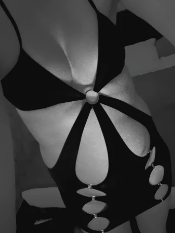 Hotchillibabe — 19 / 27