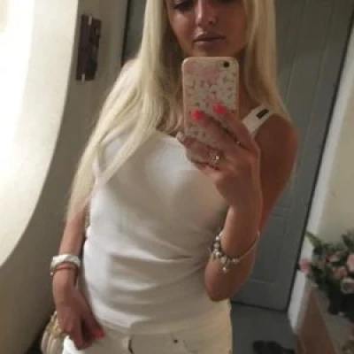 Akulina, Escort, Istanbul